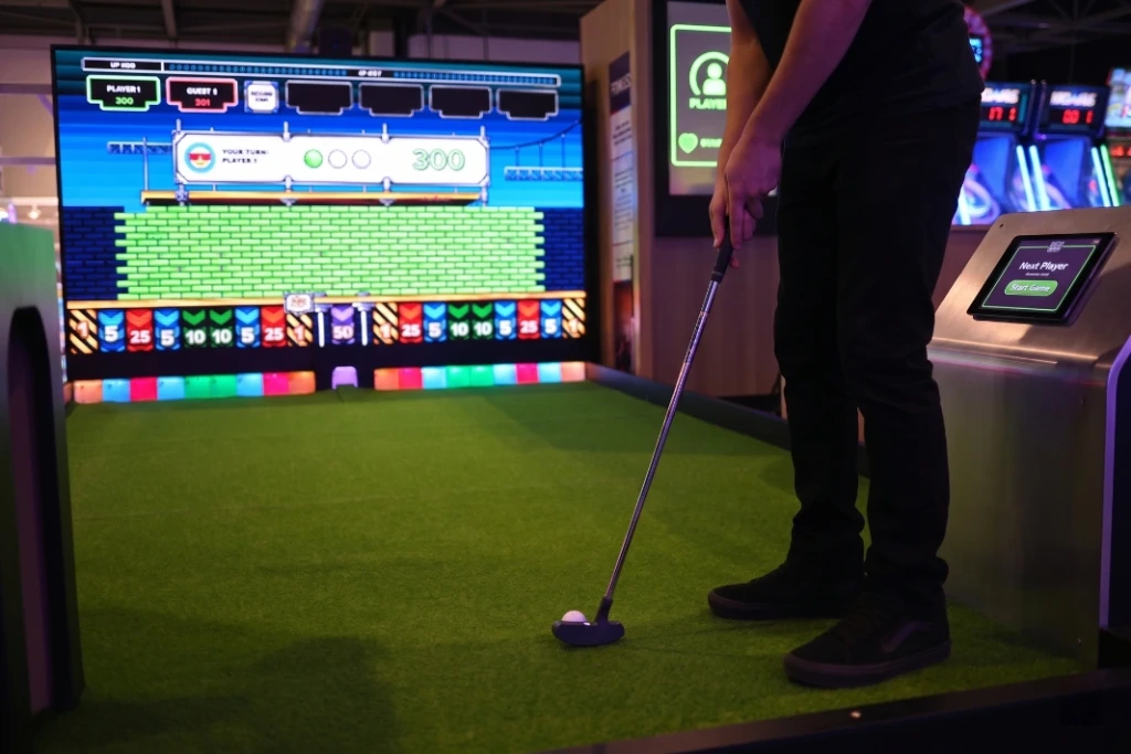 [INS013] Interaktives Minigolf